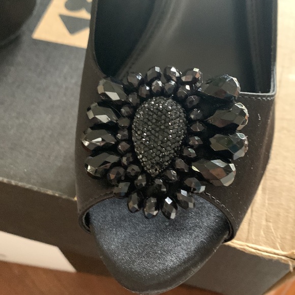 Black heeled shoes 👠 - Picture 2 of 3